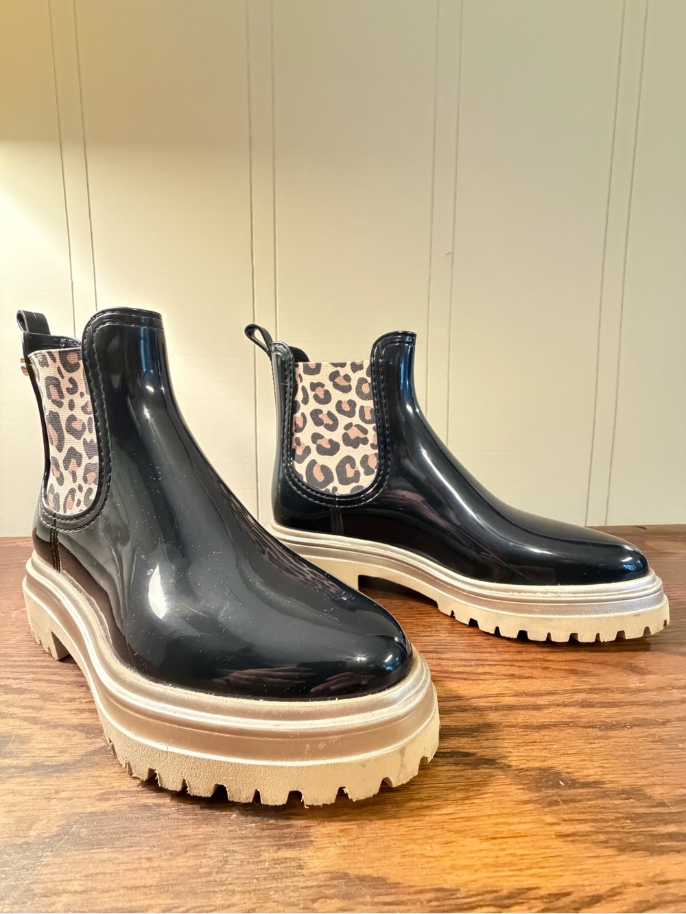 Black and Leopard Patent Lemon Jelly Rain Boots!